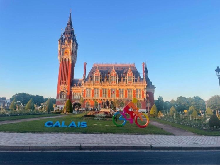 Le Bien Venue Chez Vous Calais Exterior foto